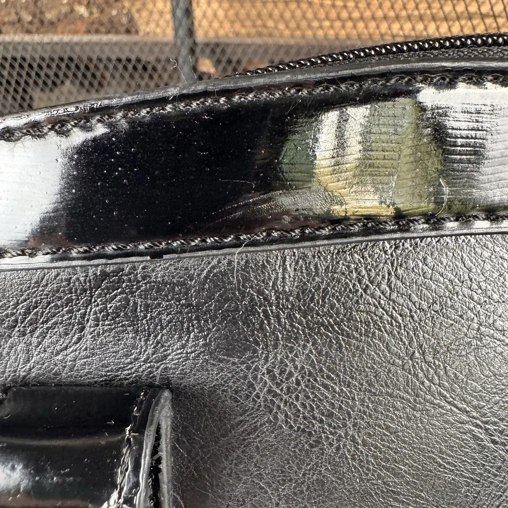 London Fog Black And‎ Beige Purse Double Handle Handbag